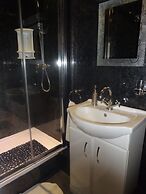 Elmswood Guest House