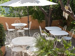 Hôtel Le Provençal