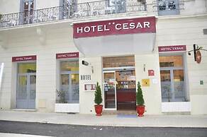 Sarl Hotel Cesar