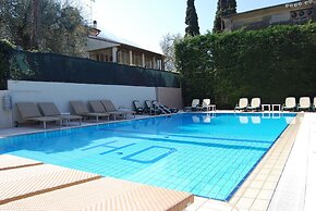 Hotel Diana