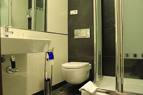 Hostal Atocha Almudena Martin