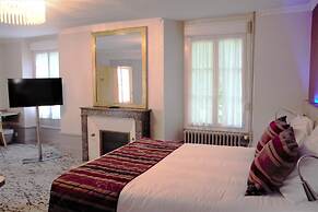 The Originals City, Archotel