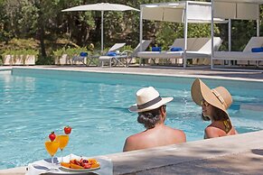 L'Hermitage Hotel & Spa