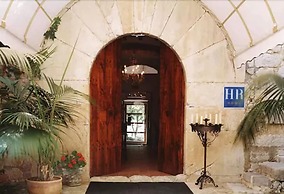 L'Hermitage Hotel & Spa