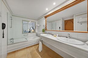 La Moraleja The Quiet Hotel- Adults Only