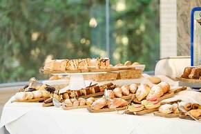 La Moraleja The Quiet Hotel- Adults Only