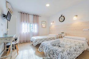 El Nogal Home - Hostel