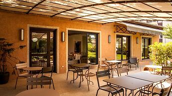 Hôtel Les Amandiers