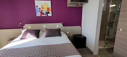Logis Hotel Les Bleuets