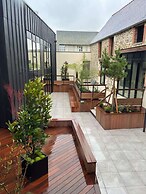 Brit Hotel Les Voyageurs