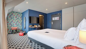 Brit Hotel Les Voyageurs