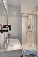 Brit Hotel Les Voyageurs