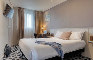 Brit Hotel Les Voyageurs