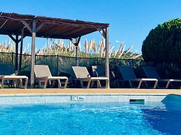 Le Mas des Ponts d'Arles