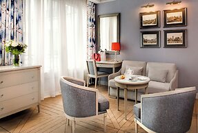 Hotel Rochester Champs Elysées