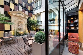 Hotel Rochester Champs Elysées