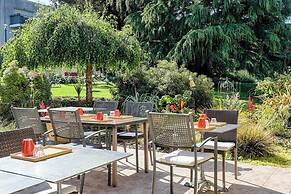 Brit Hotel Le Branhoc