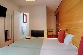 Brit Hotel Le Branhoc