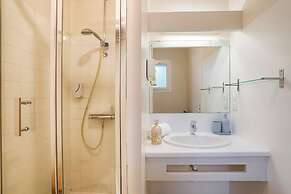 Brit Hotel Le Branhoc