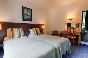 Brit Hotel Le Branhoc