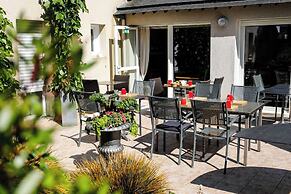 Brit Hotel Le Branhoc