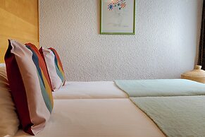 Brit Hotel Le Branhoc
