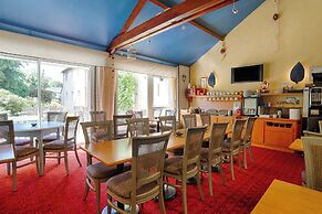 Brit Hotel Le Branhoc