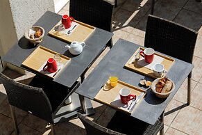 Brit Hotel Le Branhoc
