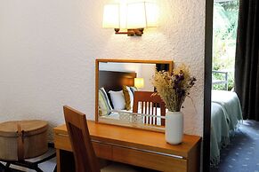 Brit Hotel Le Branhoc