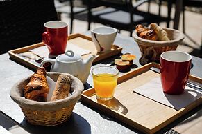 Brit Hotel Le Branhoc