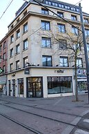In Situ Hotel