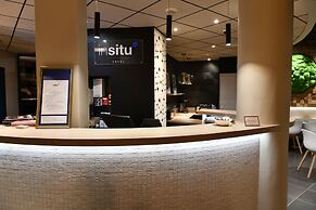 In Situ Hotel