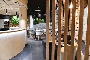 In Situ Hotel