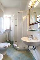 Hotel Porta Romana di Luce Hotels