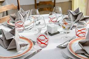 Logis Hotel Restaurant Du Pont