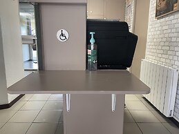 Première Classe Amiens Est - Glisy