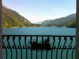 Lido