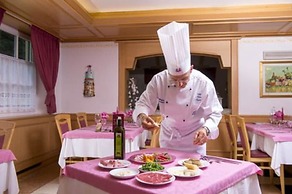 Hotel Villa Rosella