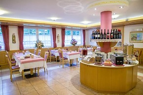 Hotel Villa Rosella
