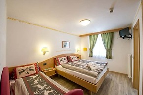 Hotel Villa Rosella
