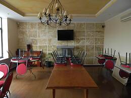 Family Hotel