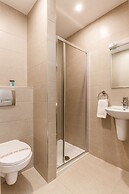 Clifden House by Nina