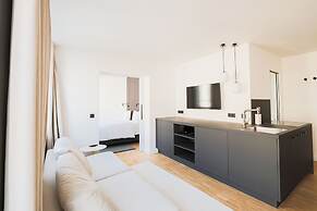 Bob W Munich Schwabing