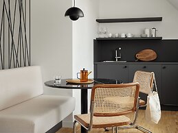 Bob W Munich Schwabing
