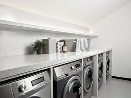 Bob W Munich Schwabing