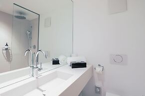 Bob W Munich Schwabing