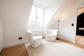 Bob W Munich Schwabing