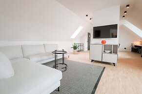 Bob W Munich Schwabing