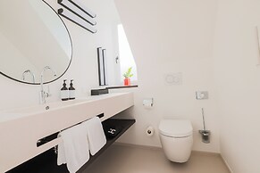 Bob W Munich Schwabing