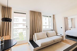 Bob W Munich Schwabing